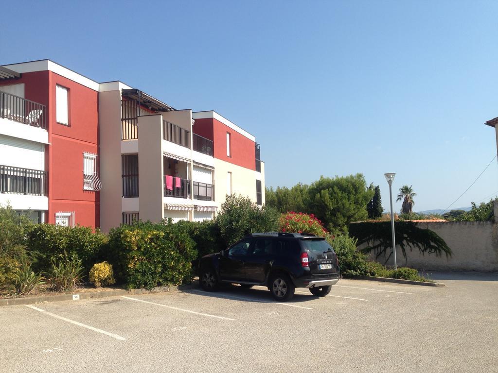 Sun & Sea Apart Bandol Luaran gambar